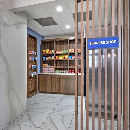 Holiday Inn Express - Dallas Downtown By Ihg Eksteriør bilde