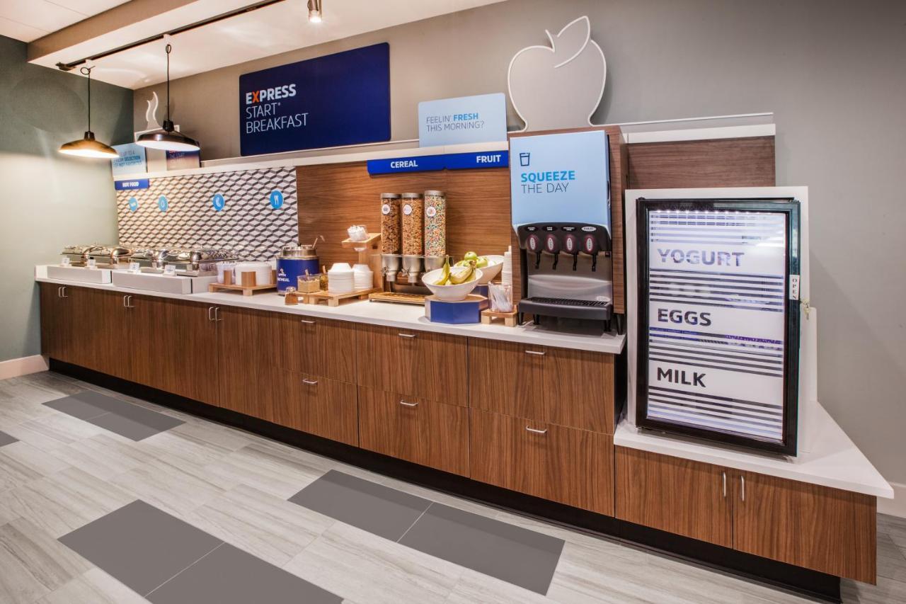 Holiday Inn Express - Dallas Downtown By Ihg Eksteriør bilde