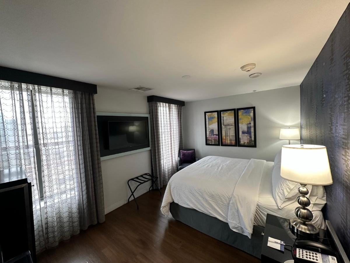 Holiday Inn Express - Dallas Downtown By Ihg Eksteriør bilde