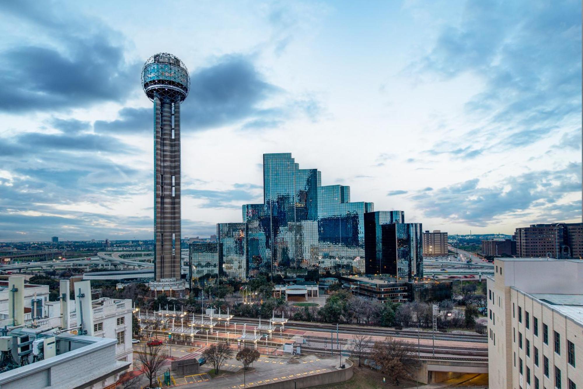Holiday Inn Express - Dallas Downtown By Ihg Eksteriør bilde